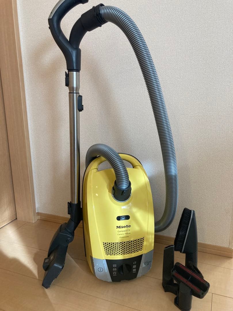 【中古】Miele Compact C2 掃除機 本体 カナリアイエロー