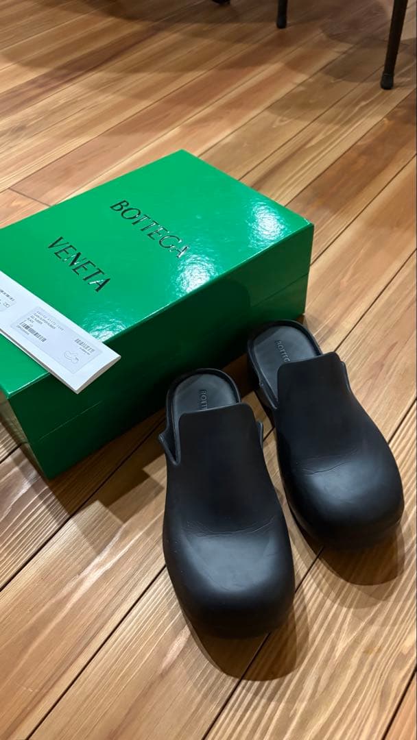 BOTTEGA VENETA ブラック サンダル