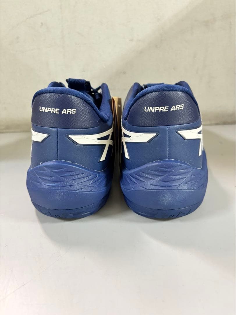 【お年玉価格】UNPRE ARS LOW 2 400カラー　27.0㎝