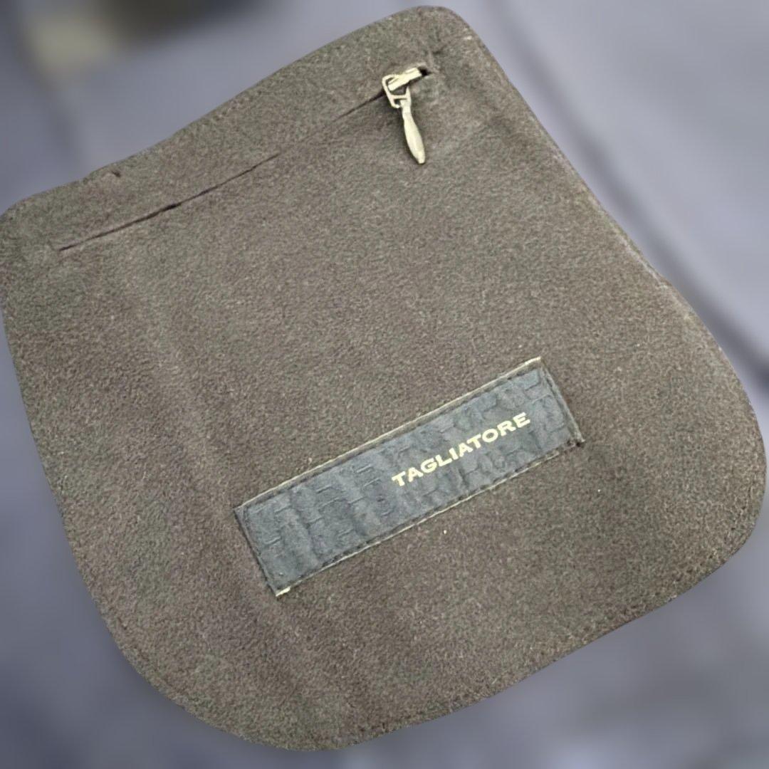 TAGLIATORE/PT TRINOセットアップ ネイビービジネススーツ