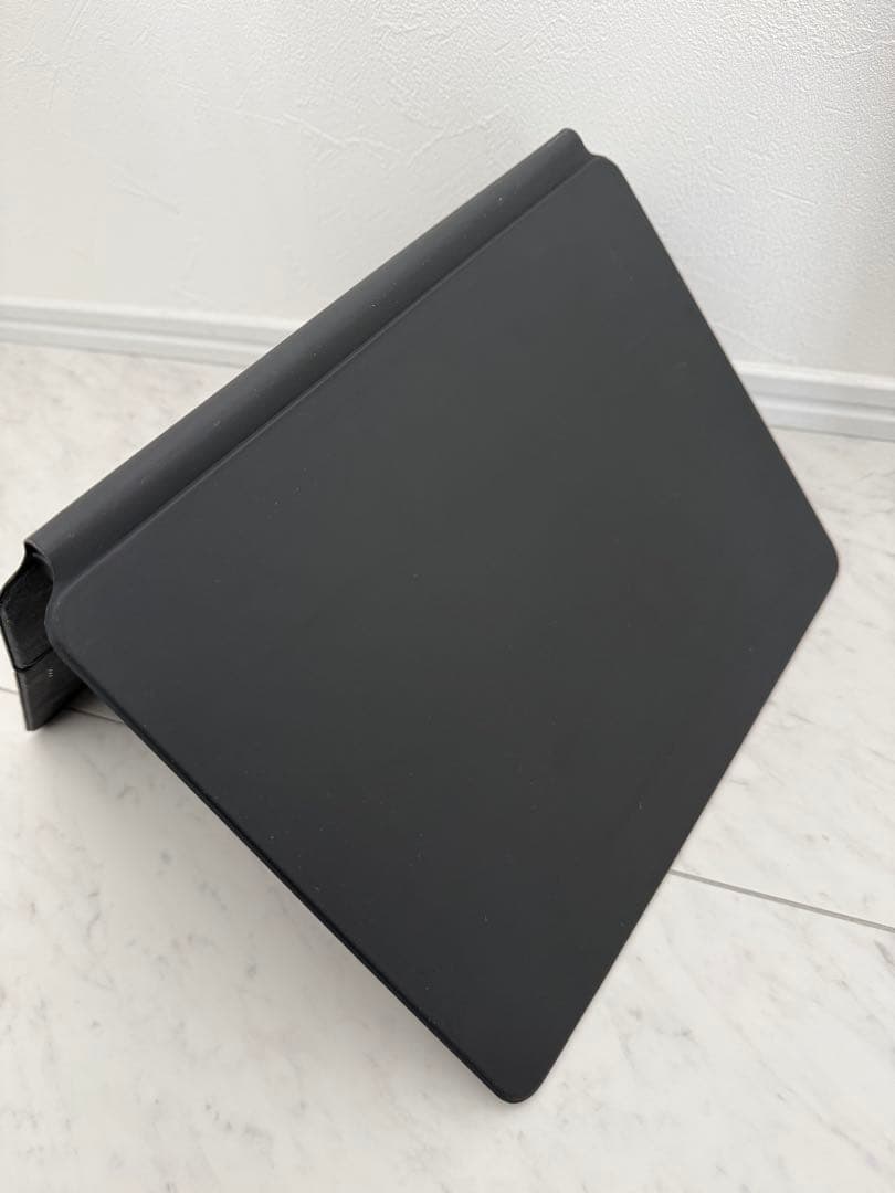 Apple Magic Keyboard 12.9インチ