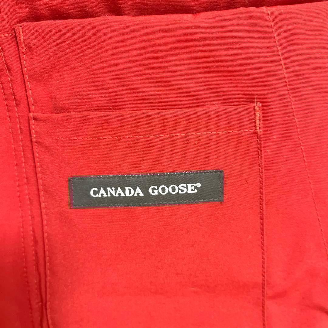 フリークスストア別注　カナダグース 赤 ダウンベスト S