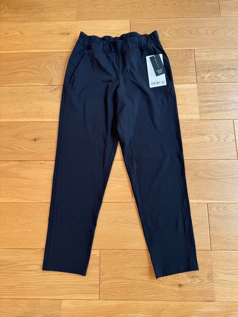 ルルレモン　 スリムフィット プルオンミッドライズパンツ アジアフィット