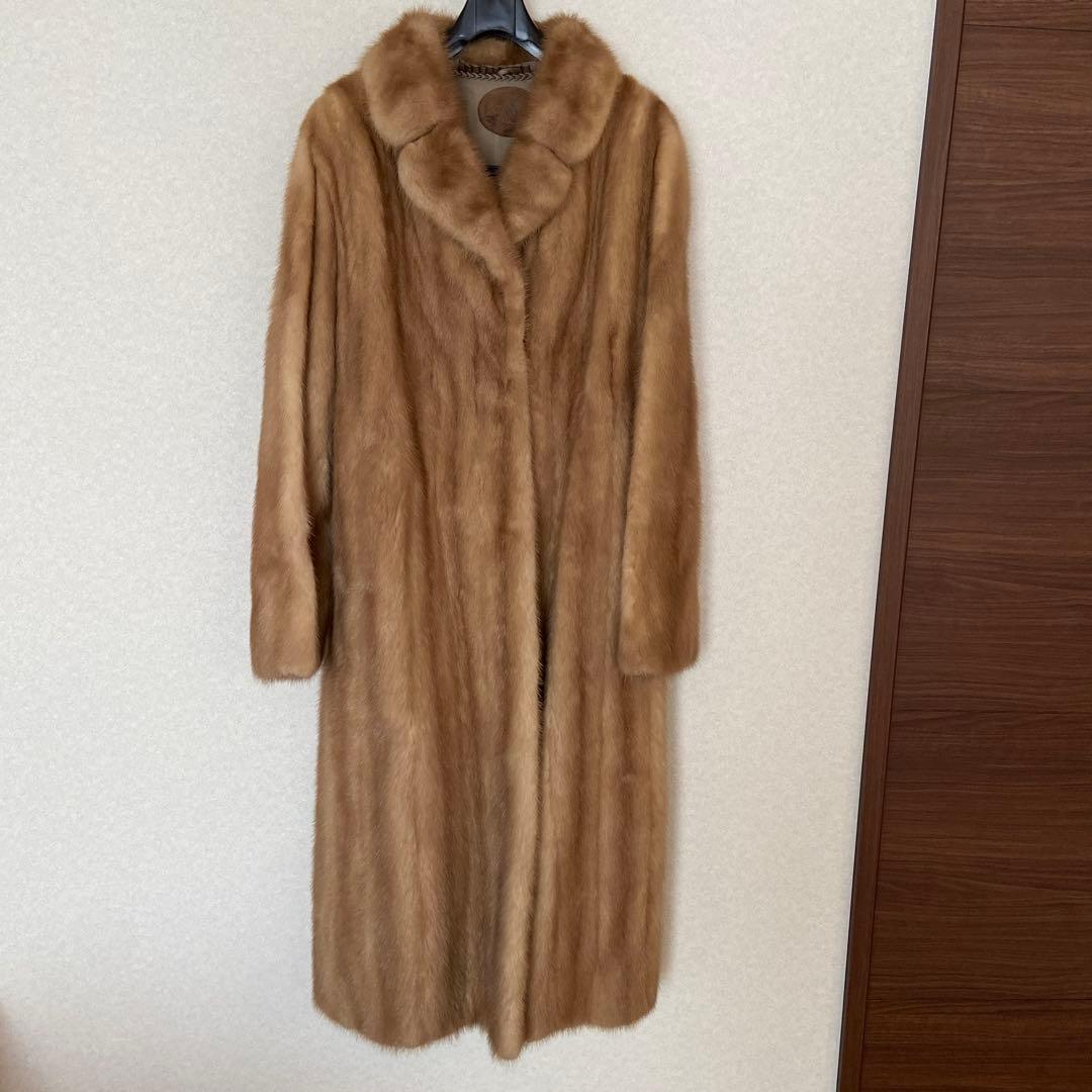 ミンク毛皮ロングコート