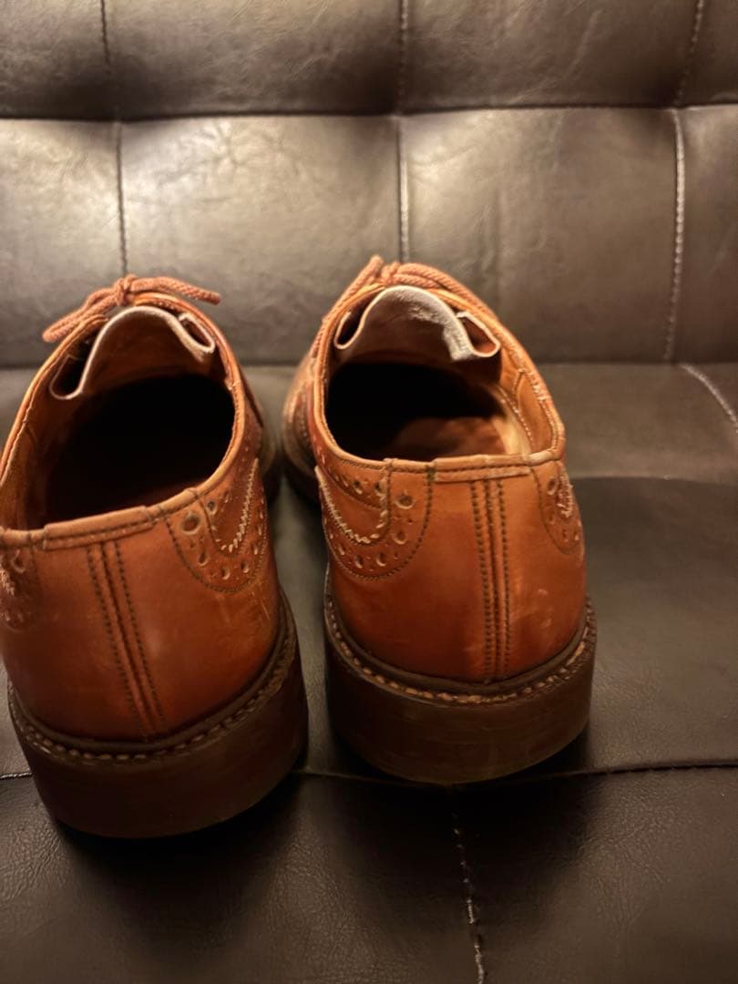 トリッカーズ ウィングチップ ドレスシューズ