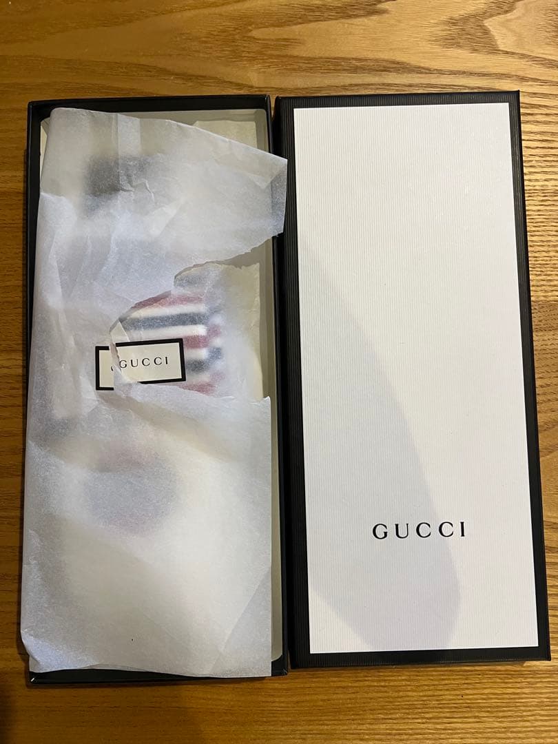 【新品未使用美品】GUCCI 靴下　ソックス