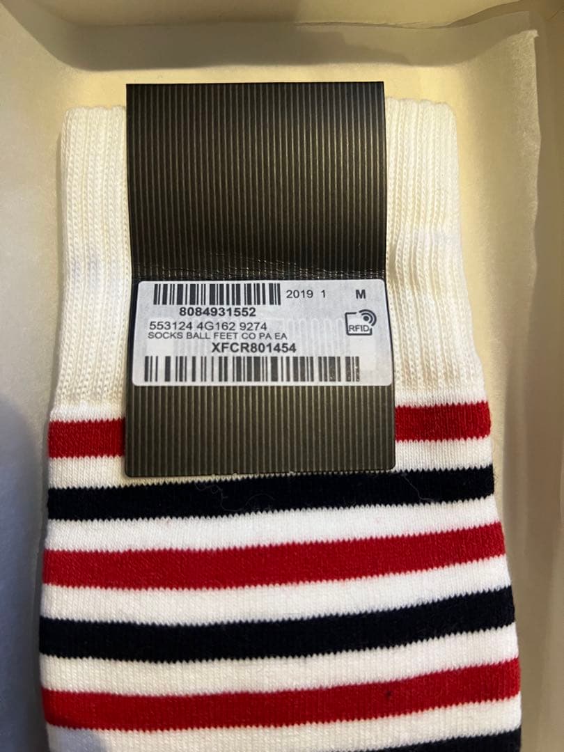 【新品未使用美品】GUCCI 靴下　ソックス