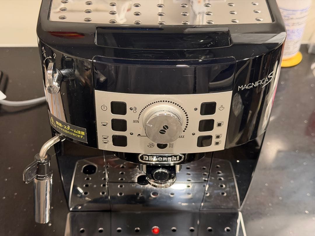 大幅値下げアイテムDe'Longhi エスプレッソマシン