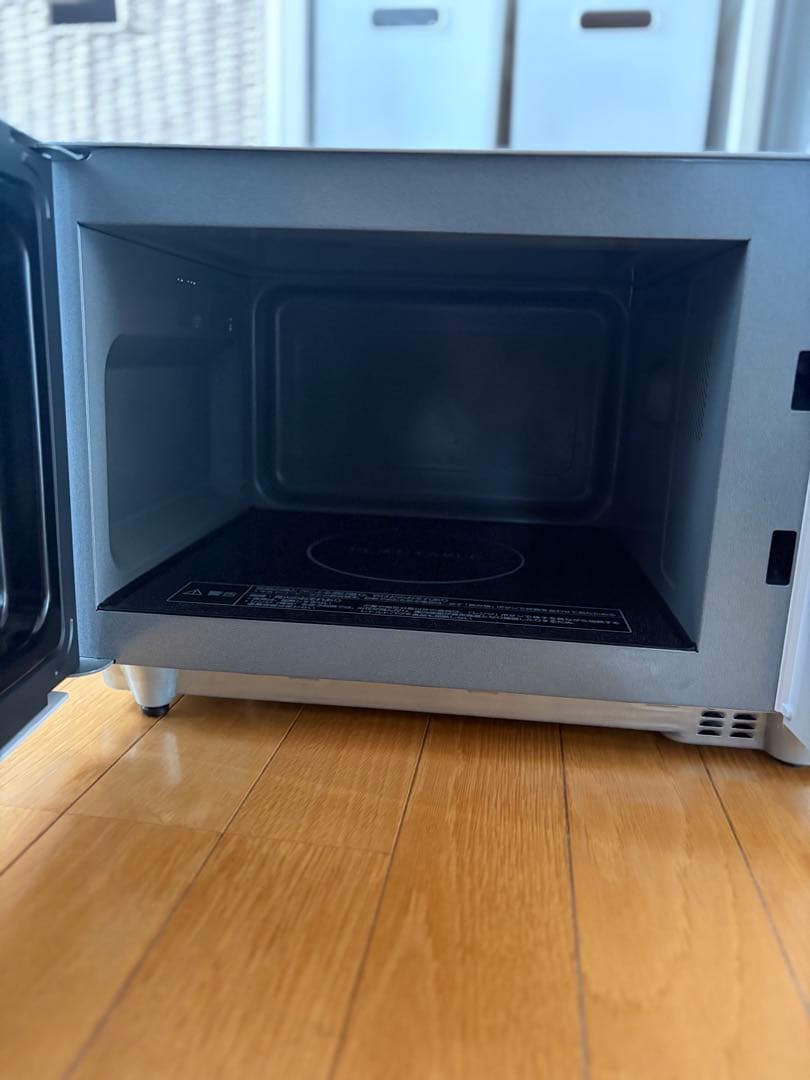 【値下げ中】Panasonic 電子レンジ　NE-FL1A-W