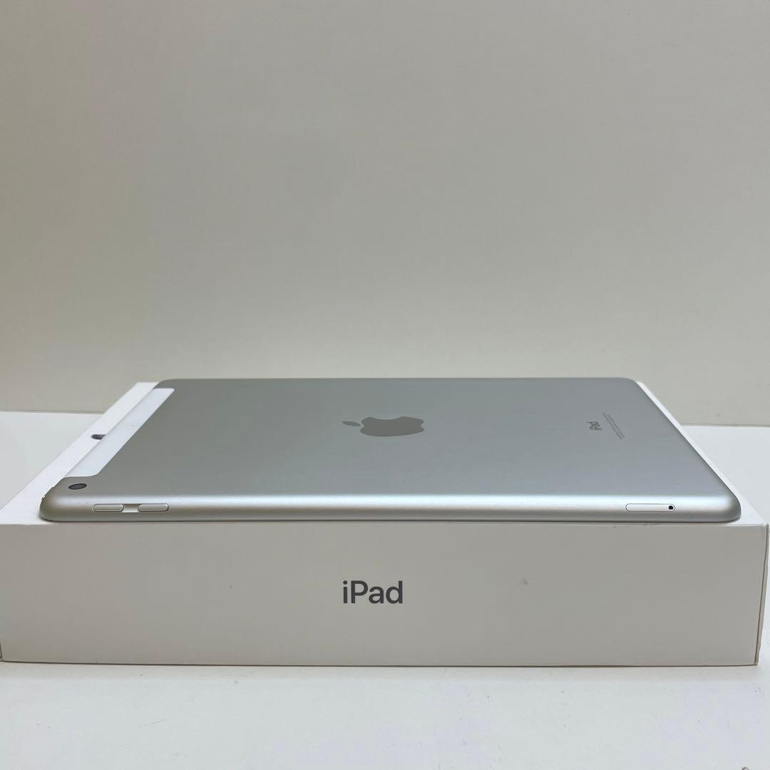 iPad 第6世代 128GB Wi-Fi + Cellular 90%