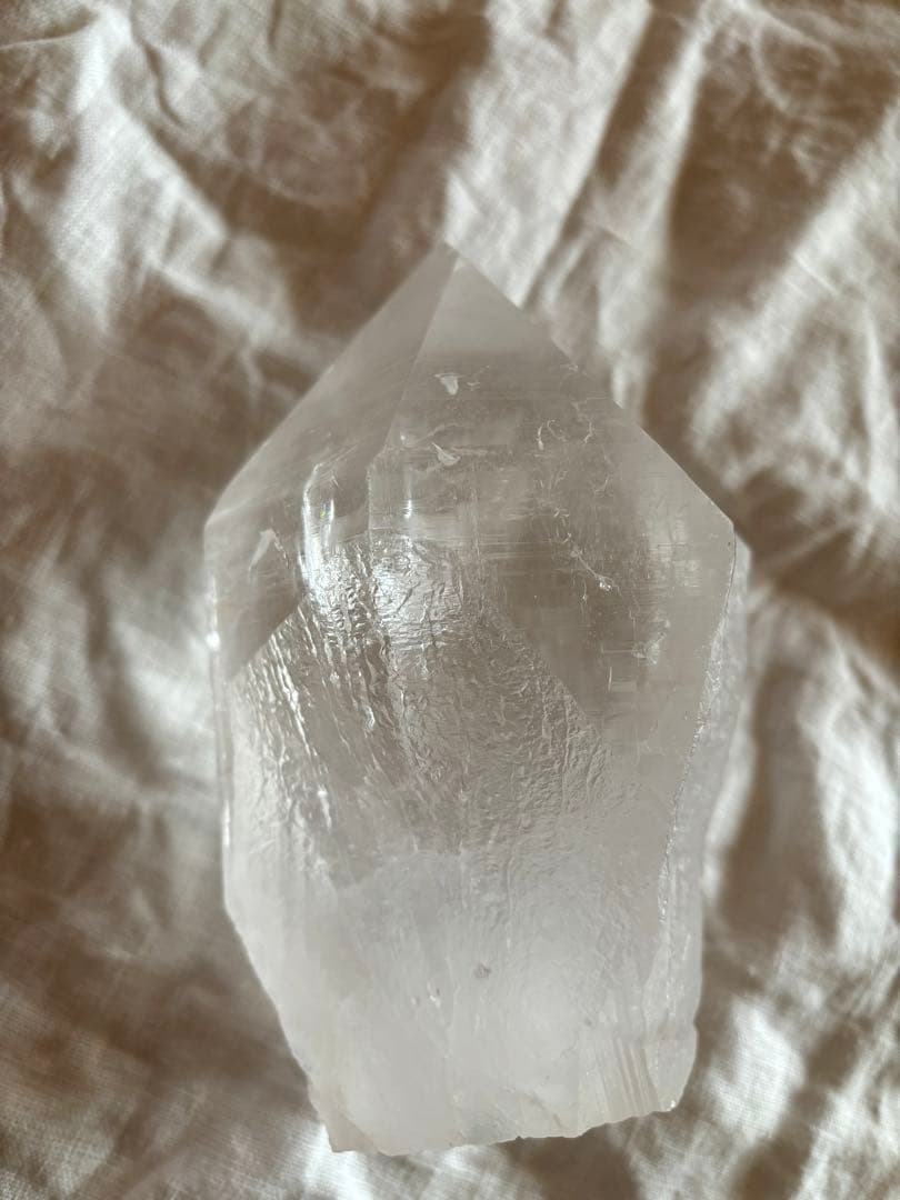 インド　マニハール産水晶　ビッグポイント　ヒマラヤ水晶　1400g