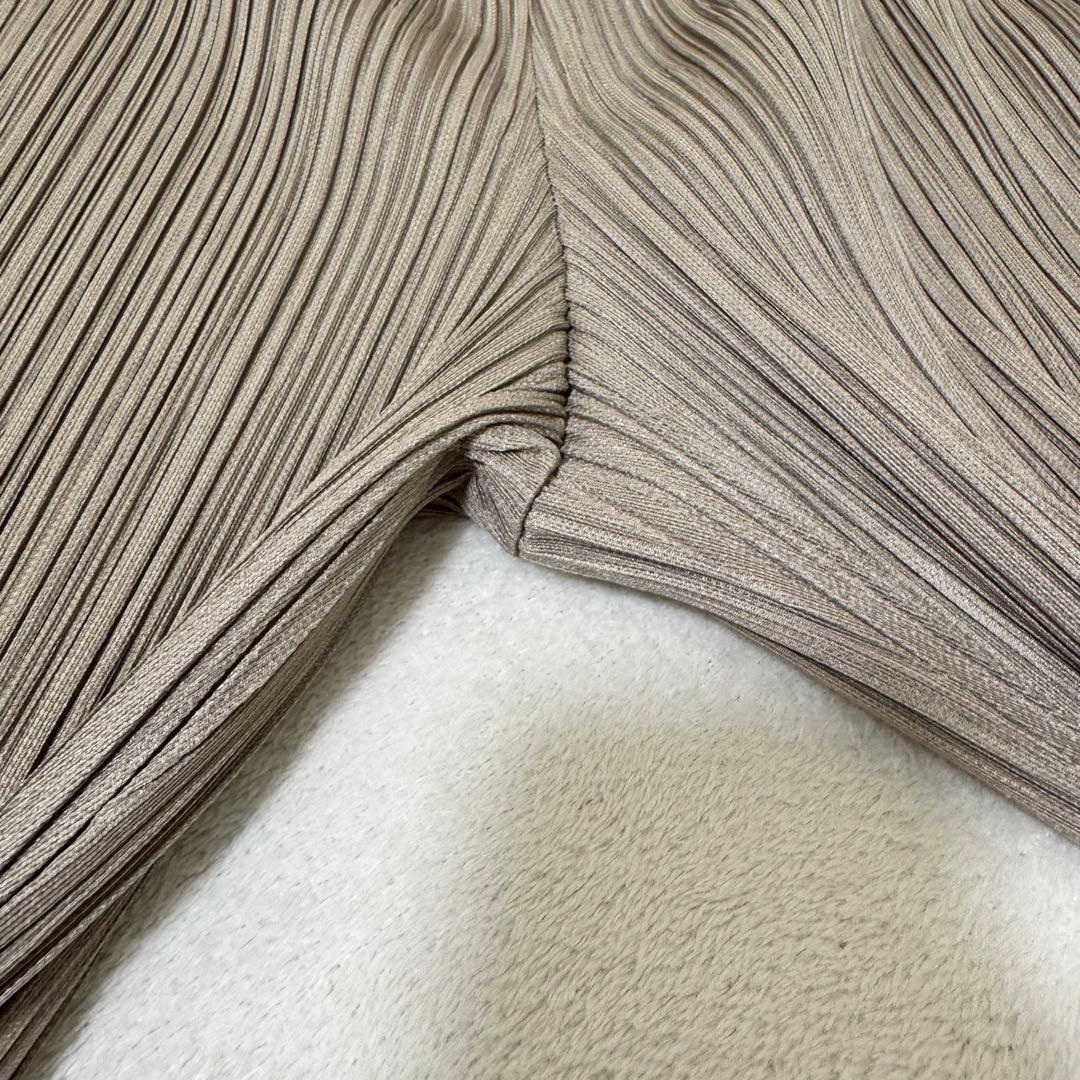 極美品✨PLEATS PLEASE プリーツ　七部丈　ベージュ　ボトムス