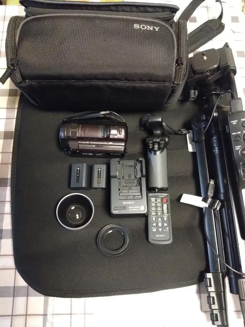 ブ*ー様 SONY HDR-PJ800その他機材