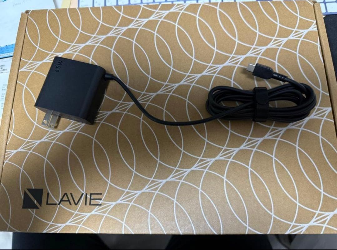 LAVIE Direct SOL NEC 256GB マイクロオフィスなし