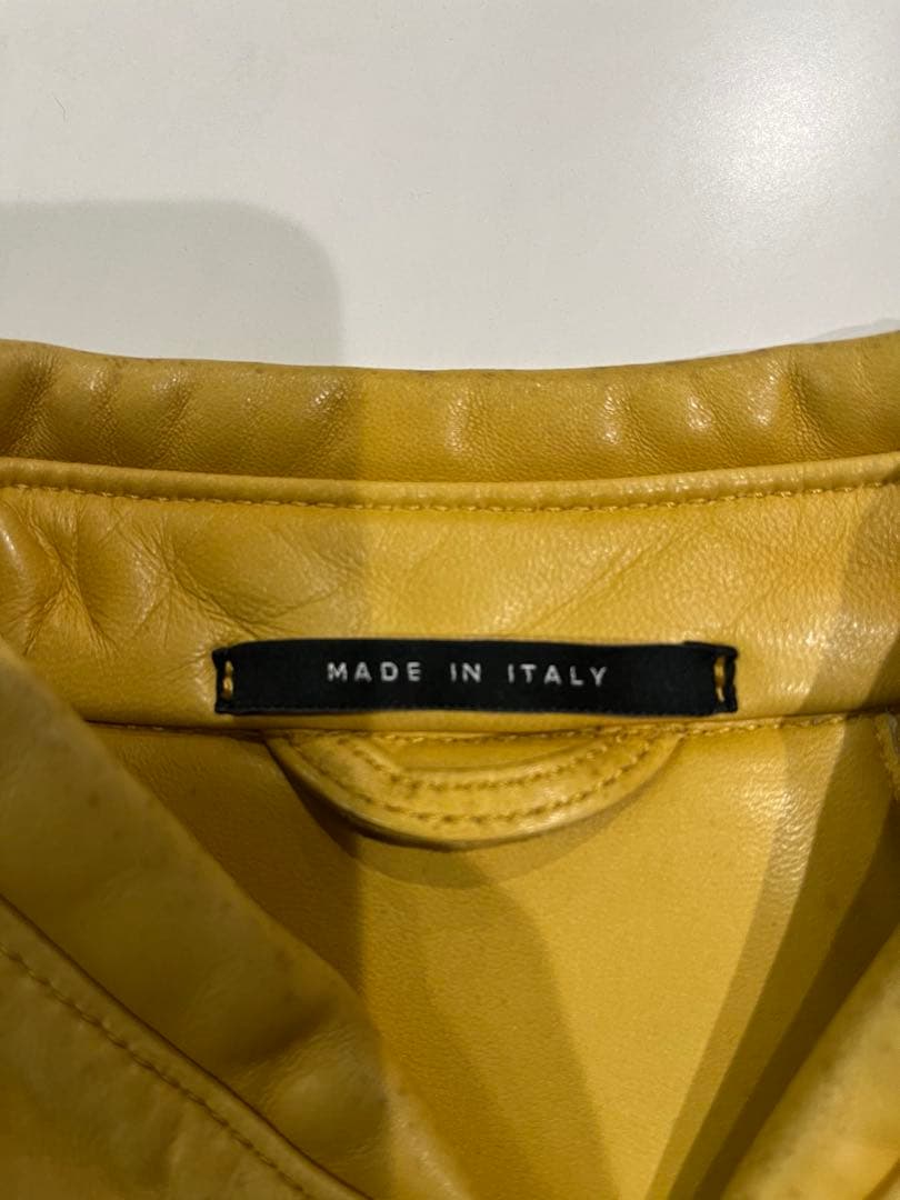 レ*求様 GUCCI レザーベスト黄色　サイズ表記48