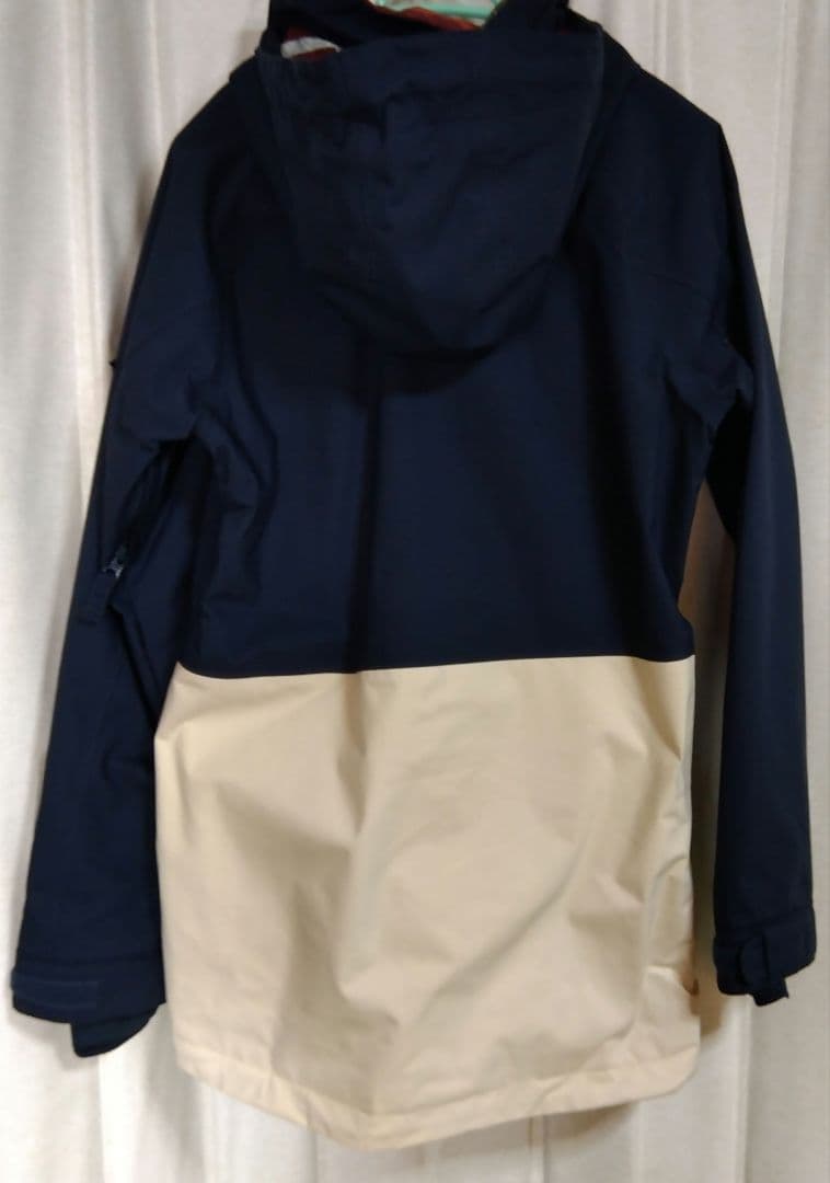 ESTIVO ウィメンズ スノーボードウェア （EVW1624/EVW3622）