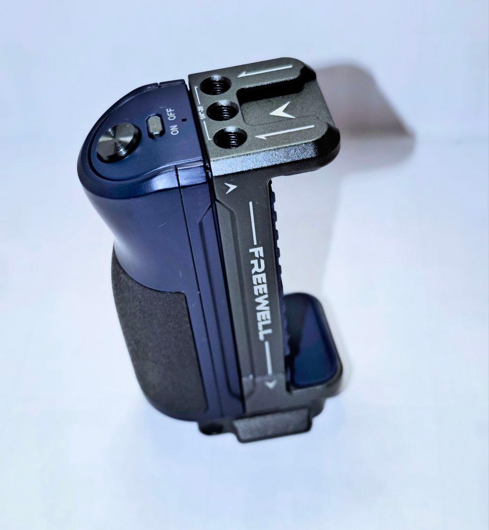 ほぼ新品 Freewell スマホ グリップ ＆NEEWER ハンドルグリップ