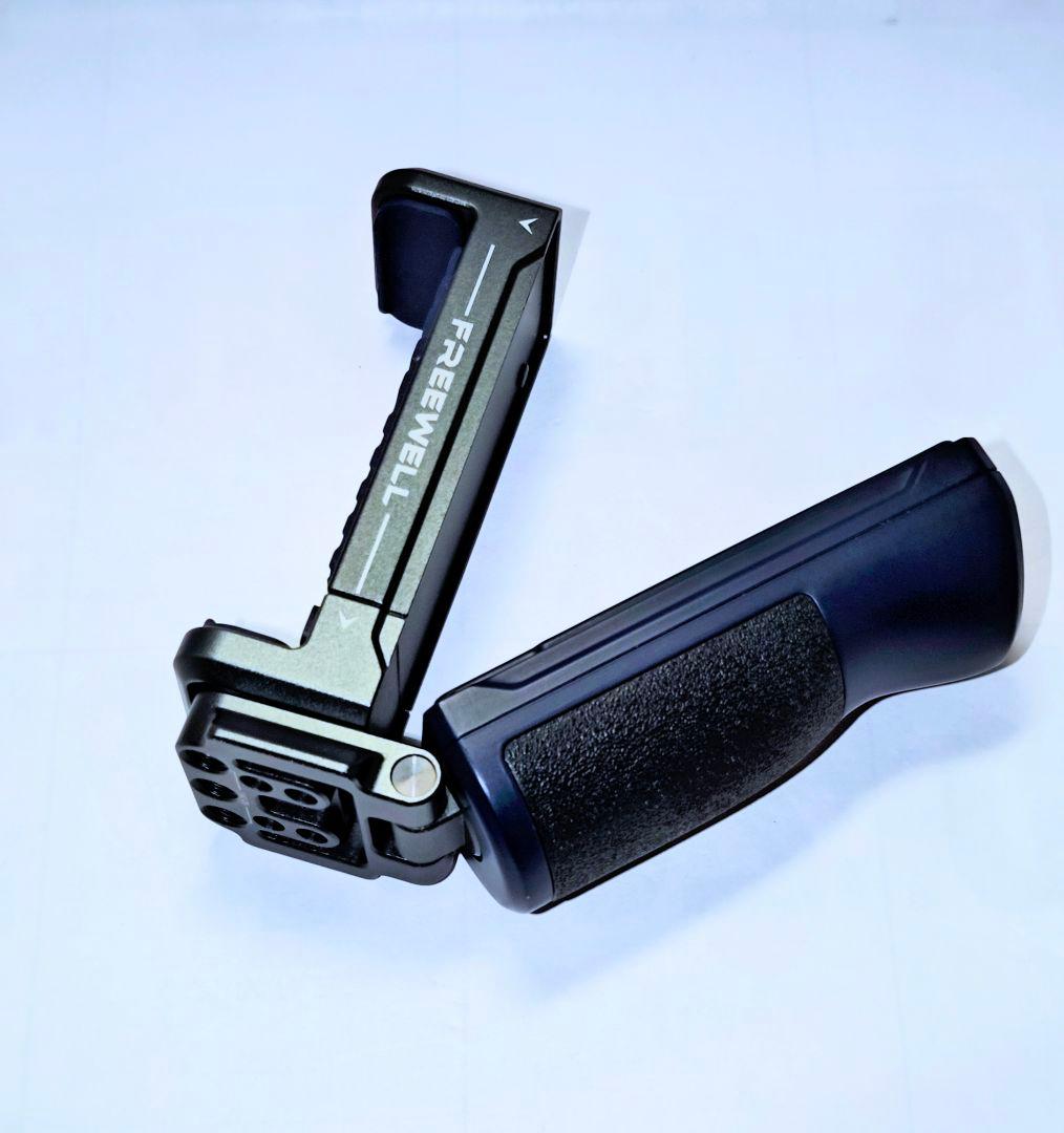 ほぼ新品 Freewell スマホ グリップ ＆NEEWER ハンドルグリップ