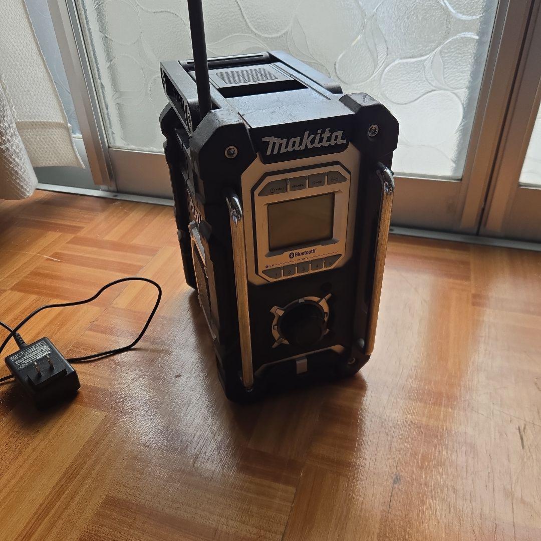 Makita MR108 Bluetoothラジオ