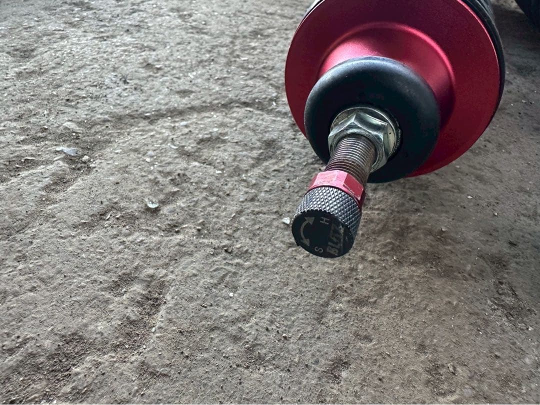 パーツ DAMPER ZZR DAA-NHP10 TOYOTA AQUA