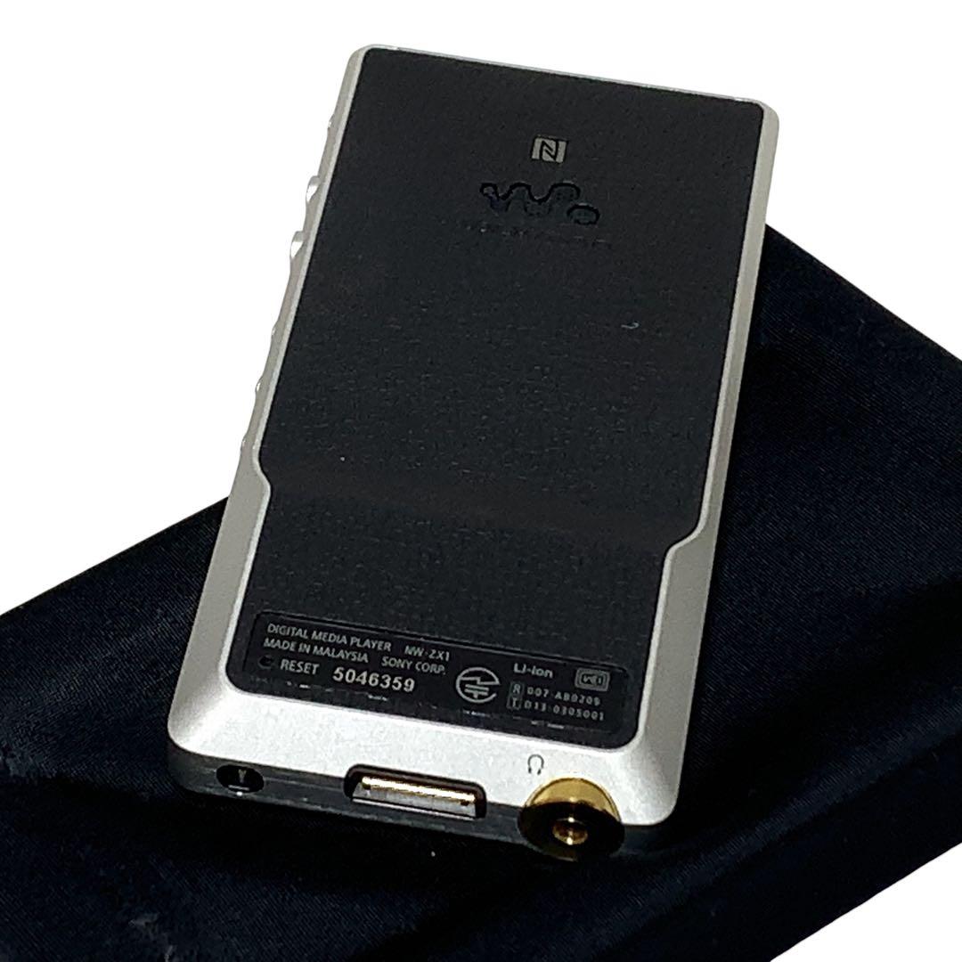 極美品　限定版　ガンダム　SONY ウォークマン　NW-ZX1　ブックレット付