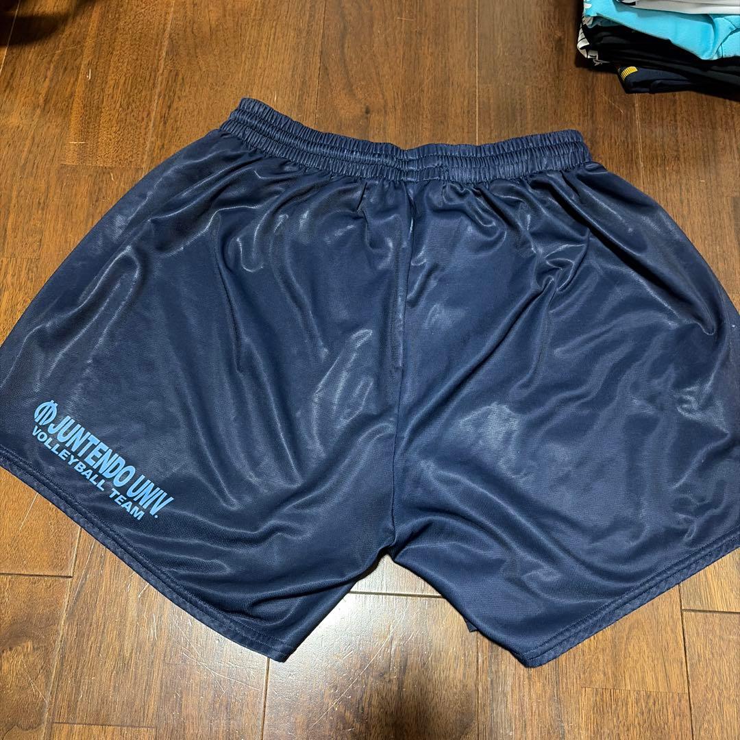 順天堂大学　ゲームパンツ　デサント