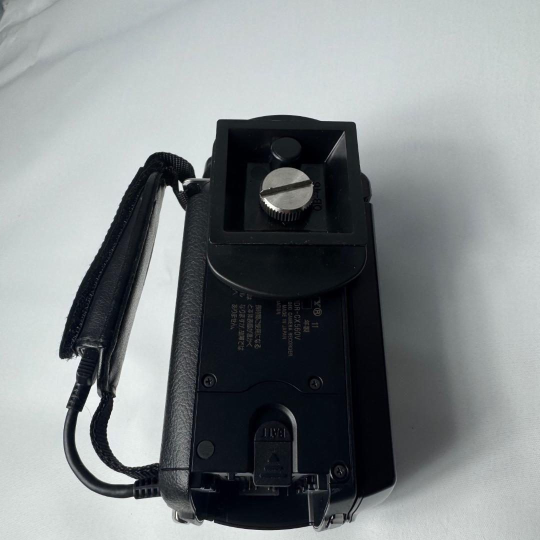 美品 SONY HDR-CX560V ハンディカム本体 アクセサリー付 電池2個