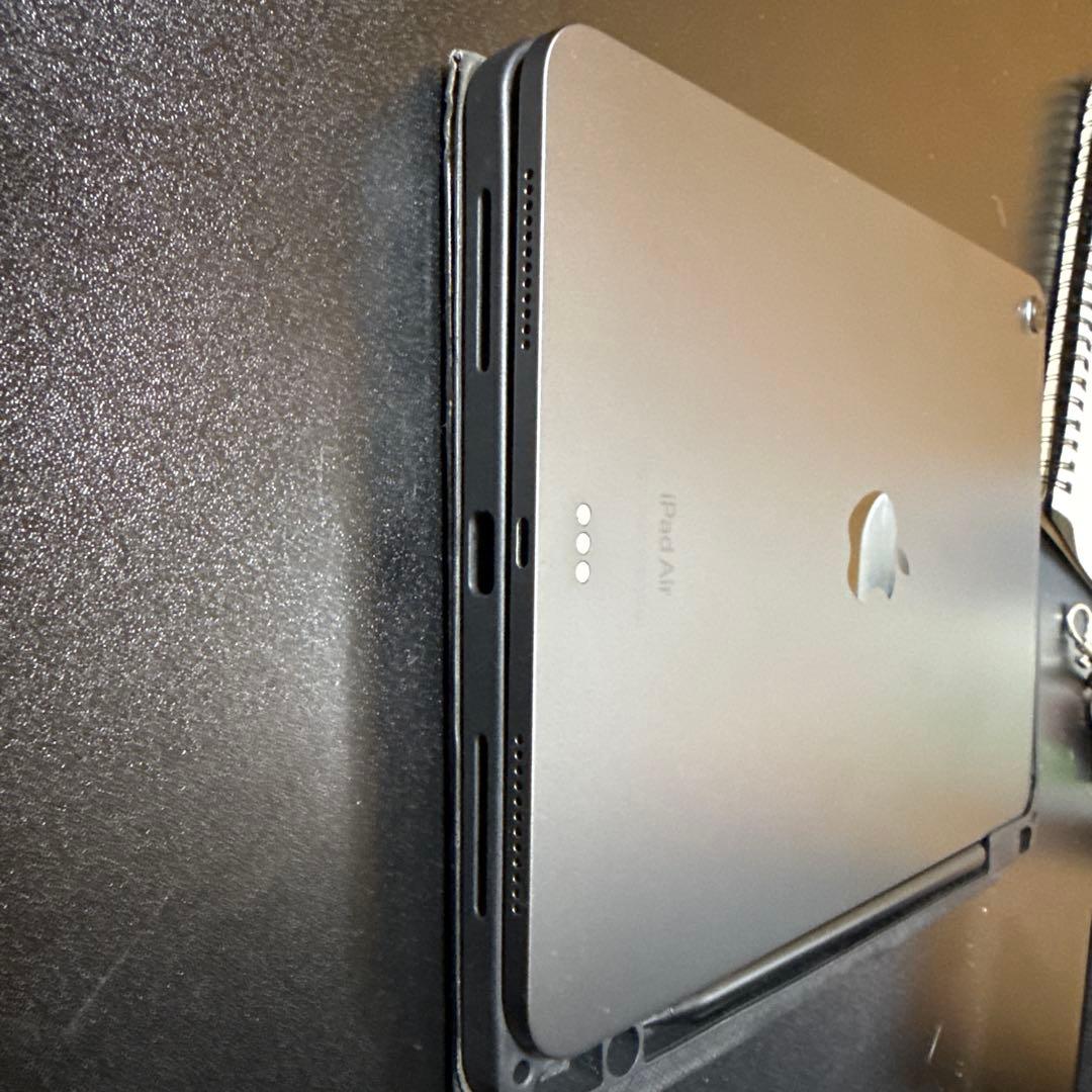 Apple iPad Air (第5世代)極美品