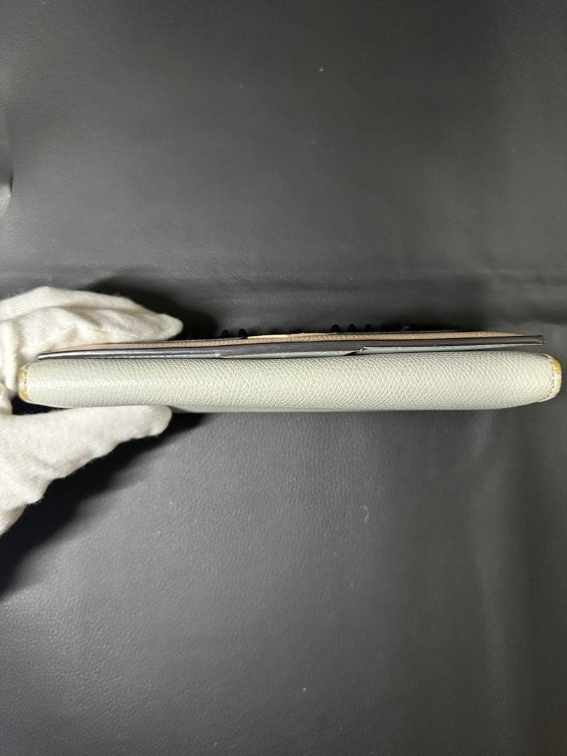 FENDIフェンディ 長財布