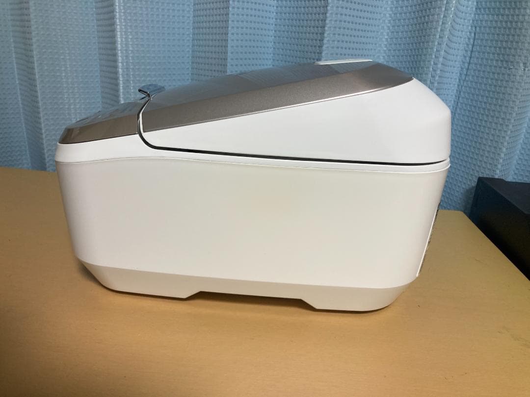 ★美品★22年製HITACHI RZ-TS105M　IHジャー炊飯器5.5合炊き