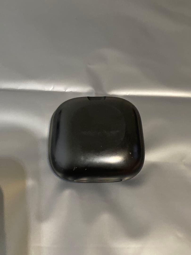 Beats Fragment Design Bluetoothイヤホン