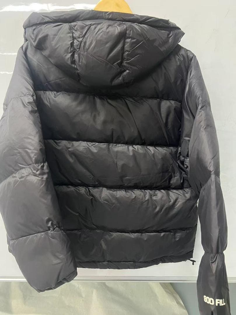 Stussy 刺繍 ブラック Mサイズ ダウンジャケット