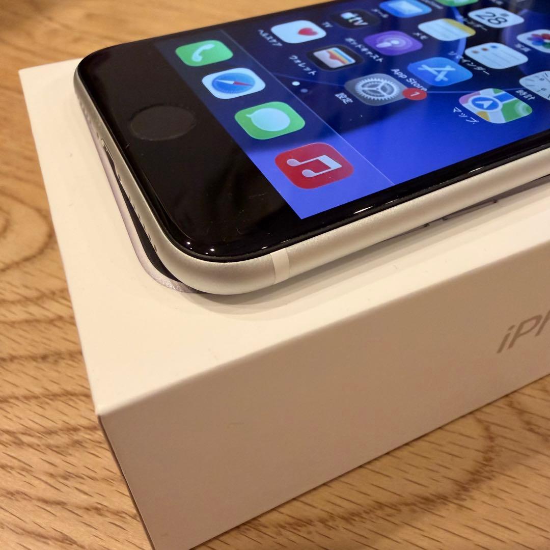 iPhone SE2 ホワイト128GB SIMフリー MXD12J/A