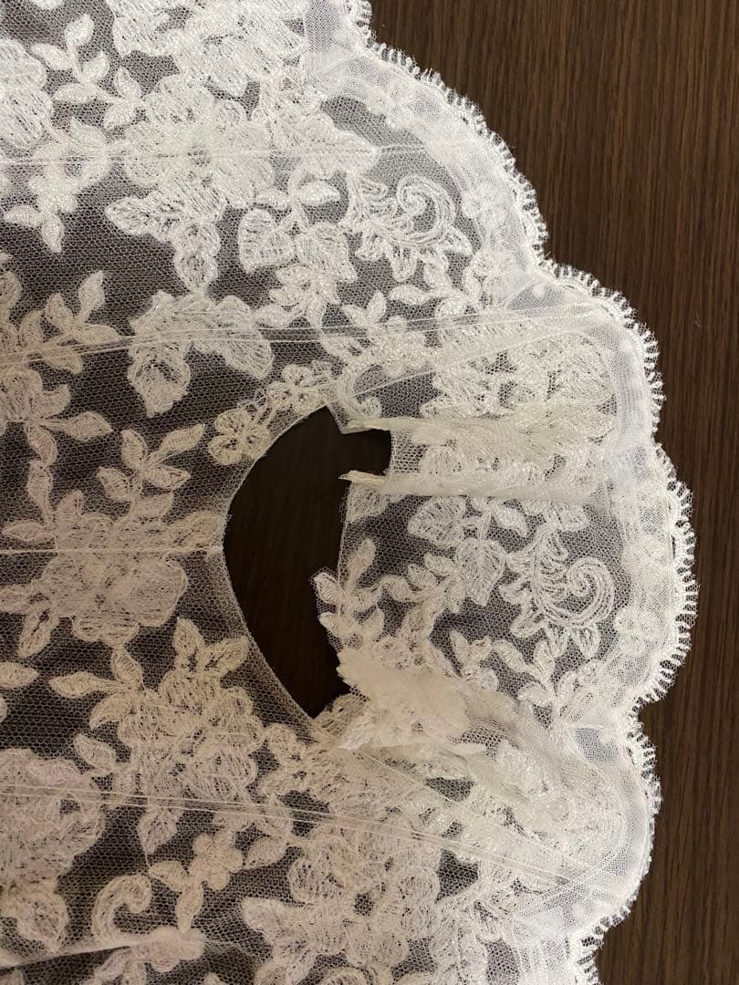 with a white 11号　アールイズウェディング　ボレロ