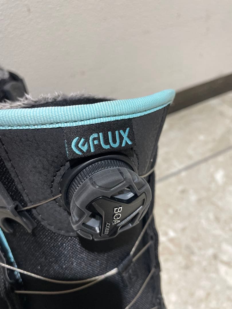 【美品】FLUXフラックス　スノーボードブーツ FL-BOA 23.5㎝