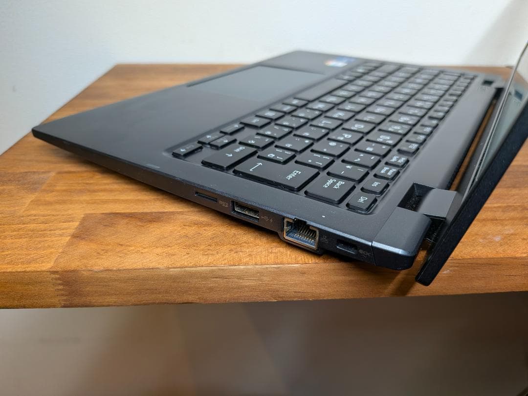 第11世代Core i7 Dynabook G83/HV 001