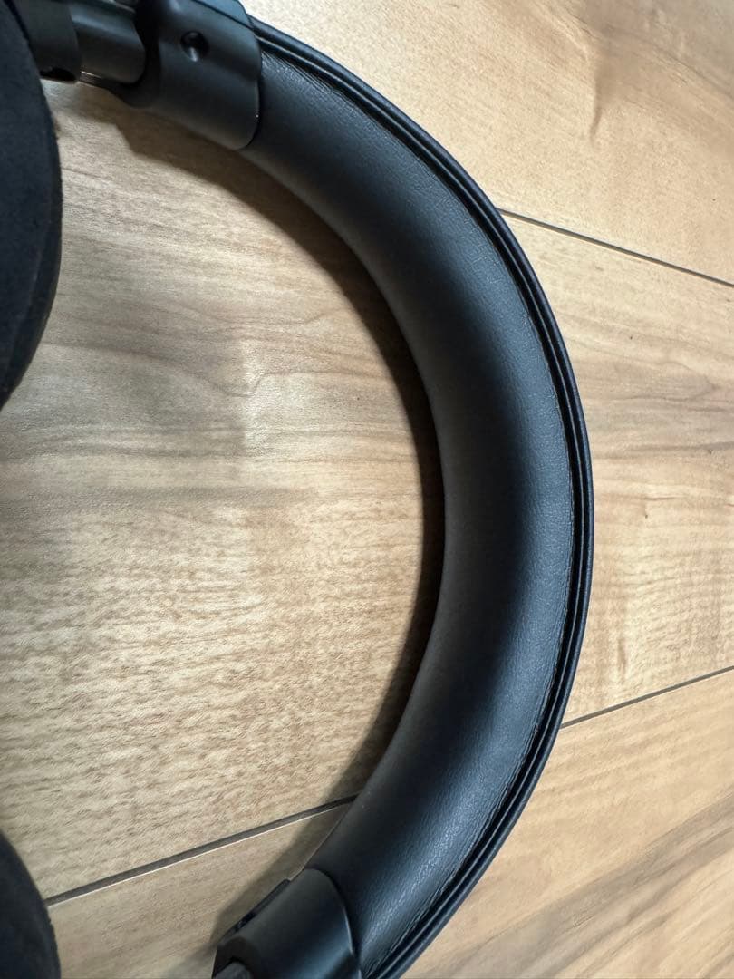 SONY MDR-MV1:背面開放型モニターヘッドホン