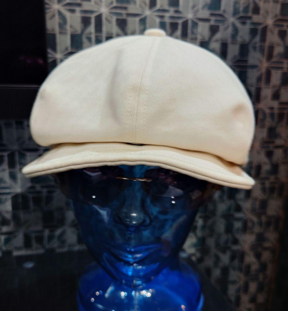 フリーホイーラーズ、キャスケット(ホワイト)