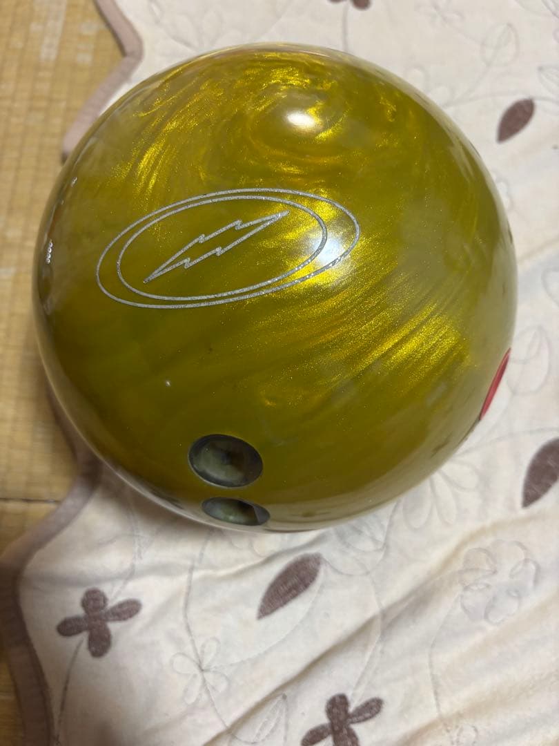 STORM FOREST LOCK ボウリングボール