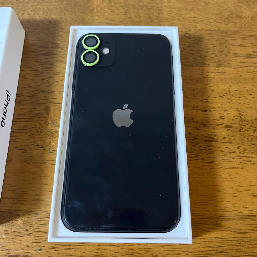 iPhone 11 64GB 海外 SIM フリ-