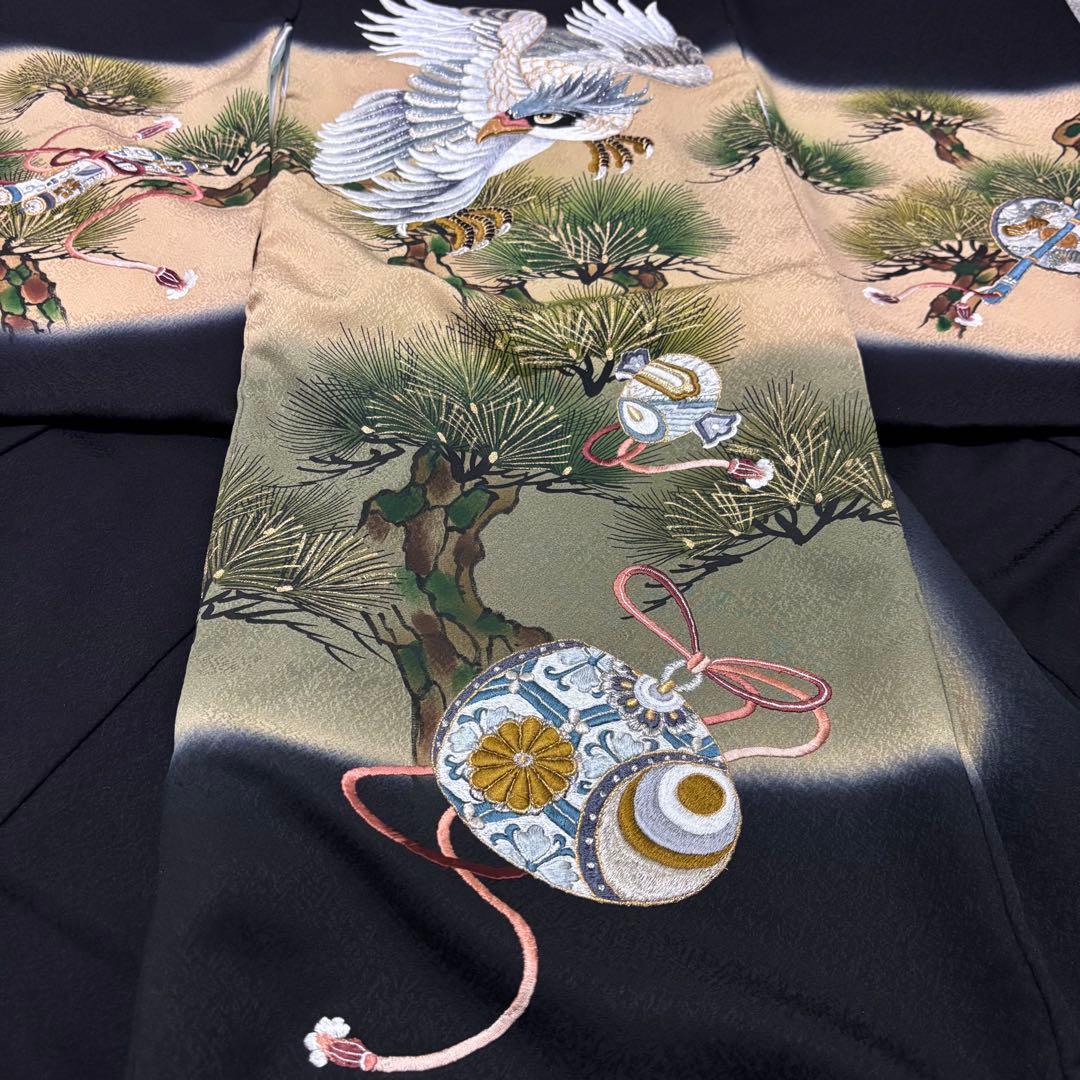 @様【新品】日本製 総刺繍 正絹 一本松 襦袢付 祝い箱付 お宮参り 産着