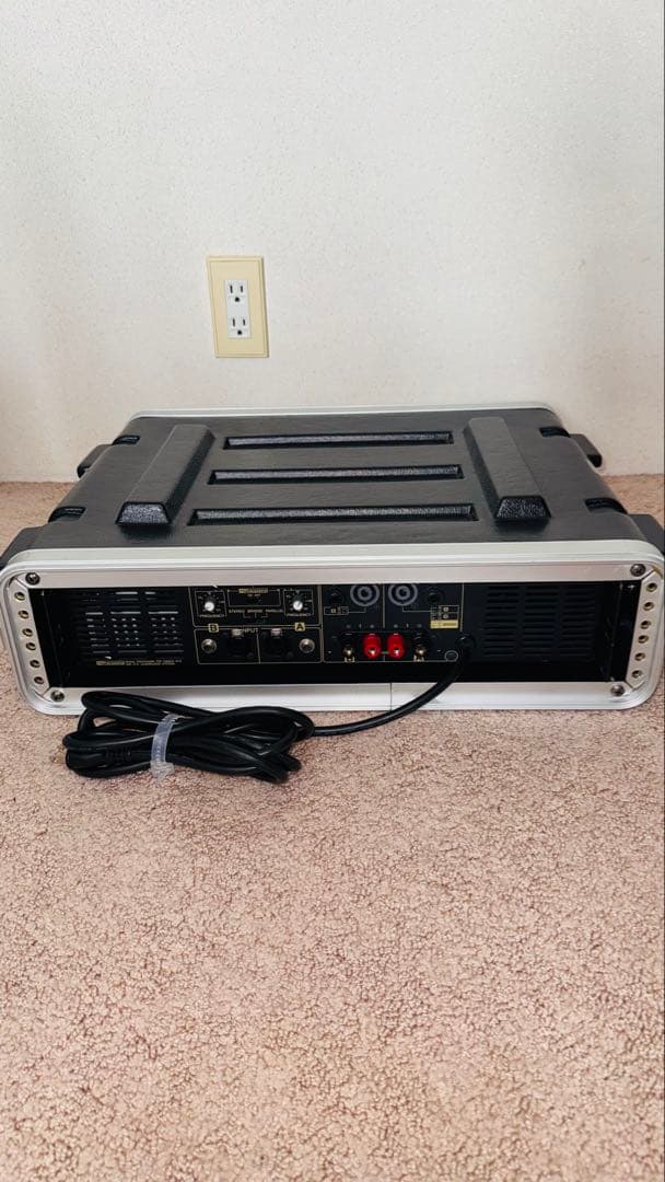 Yamaha P2500S パワーアンプ