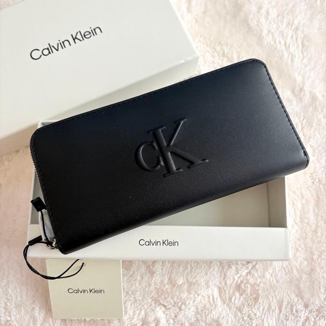海外限定✨未使用カルバンクライン CKエンボスロゴ ラウンドジップ長財布 黒 箱