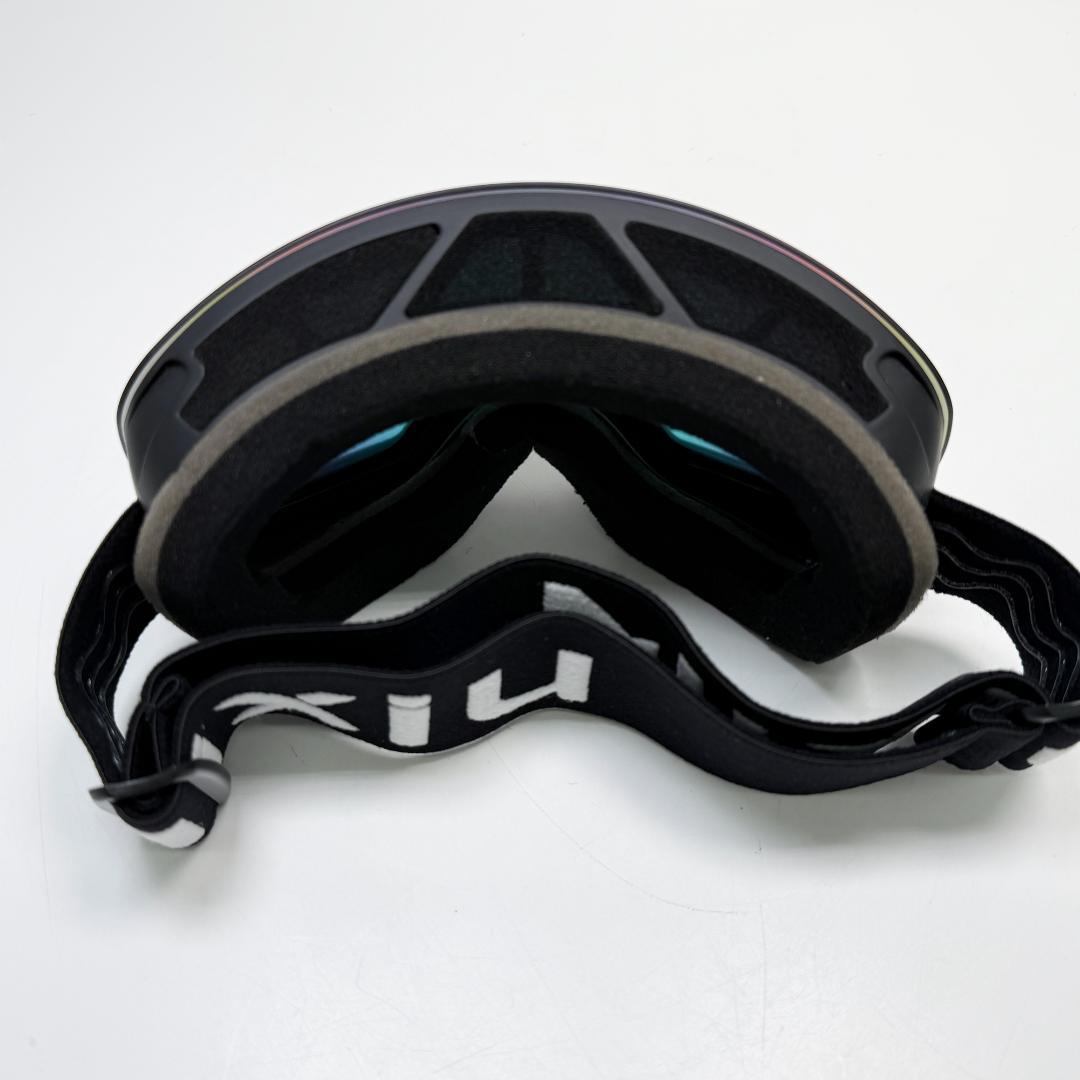 【未使用品】 ACTIVERSION スノーボード用ウェア Sサイズ オマケ付き