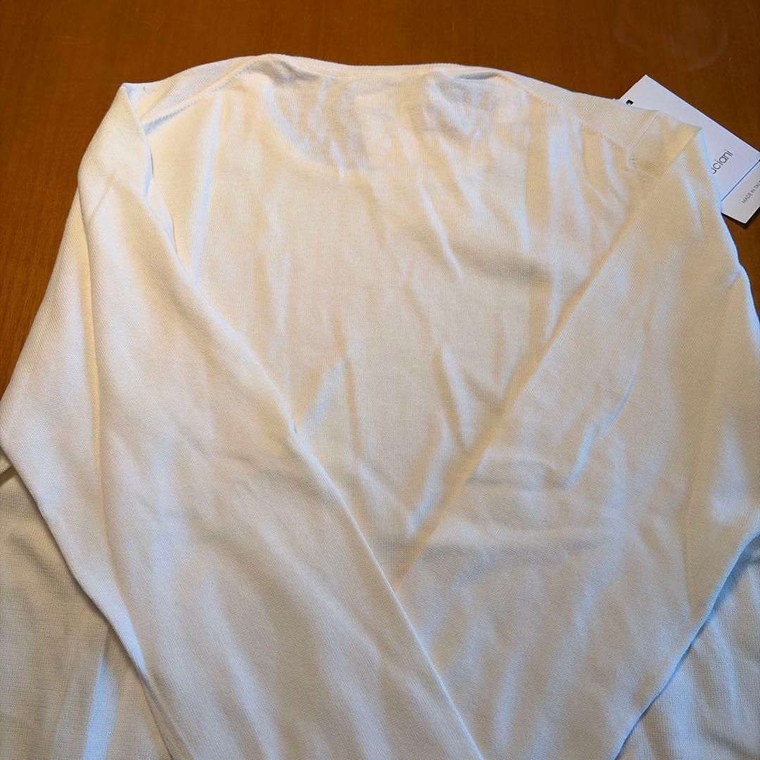 新品タグ付き Cruciani ホワイト44長袖ニット