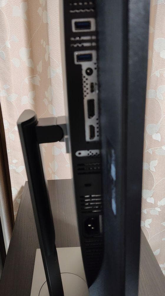 DELL U2720Q 27インチ4K液晶 IPS 非光沢