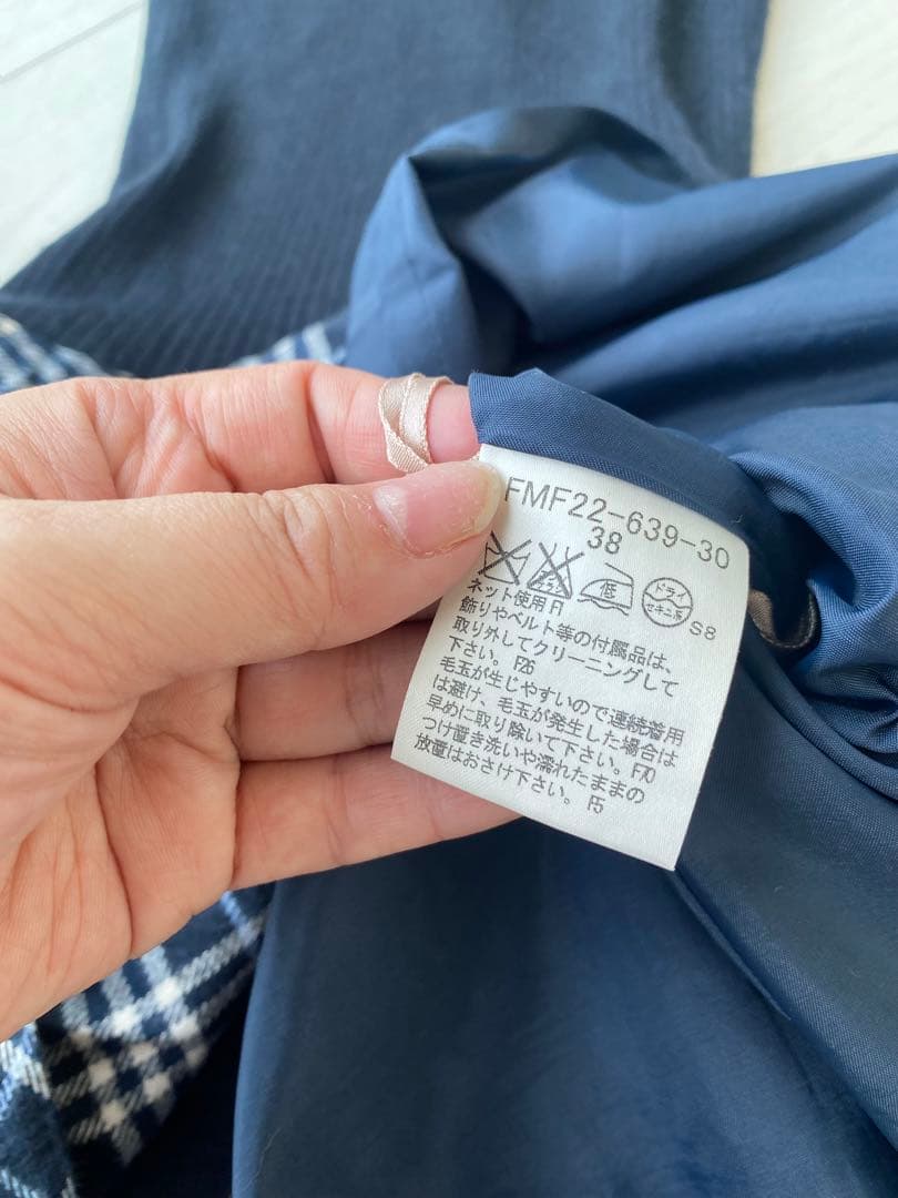 極美品 バーバリーブルーレーベル 38 ネイビードッキングワンピース