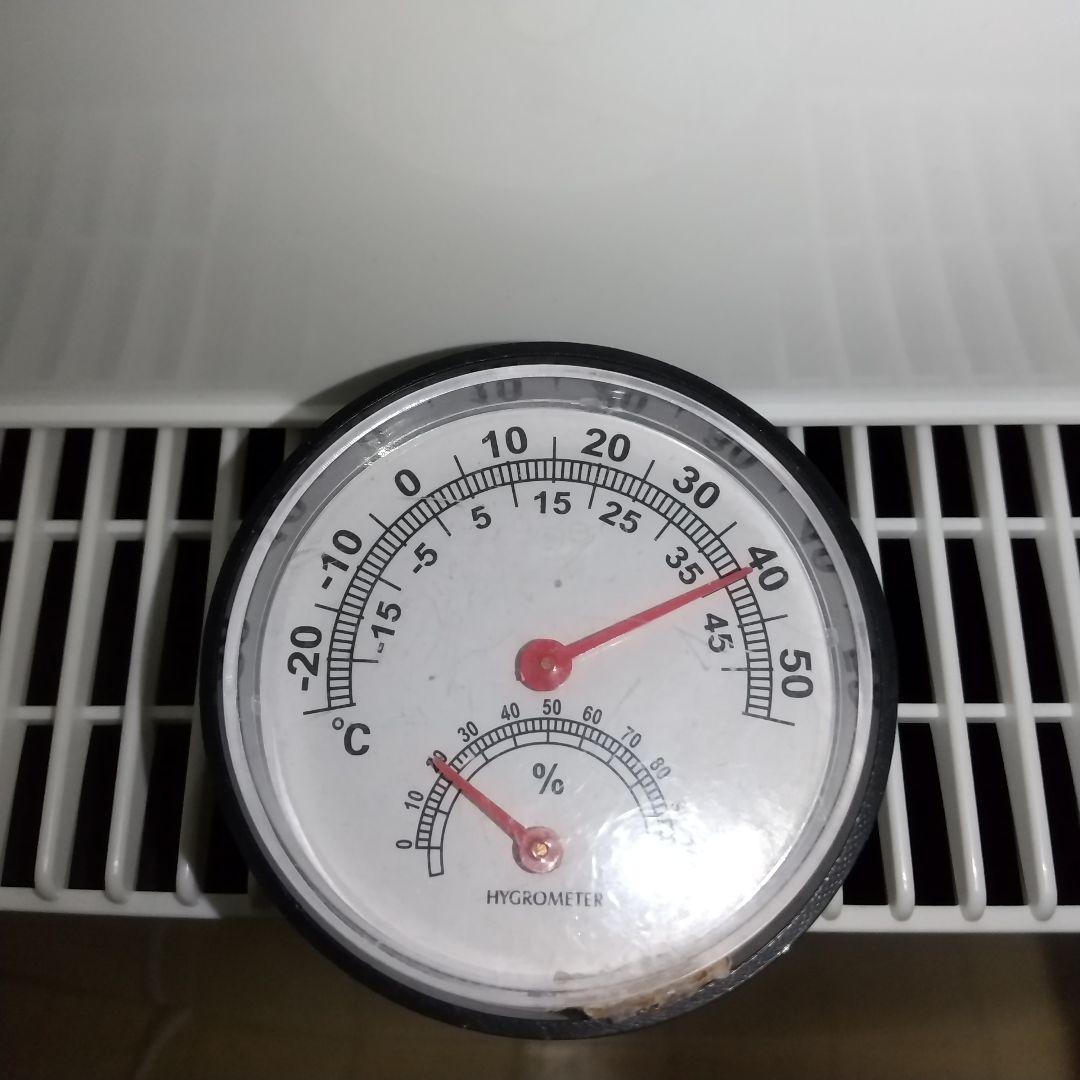 これからの時期に大活躍➰コンプレッサー式コロナ衣類乾燥除湿機