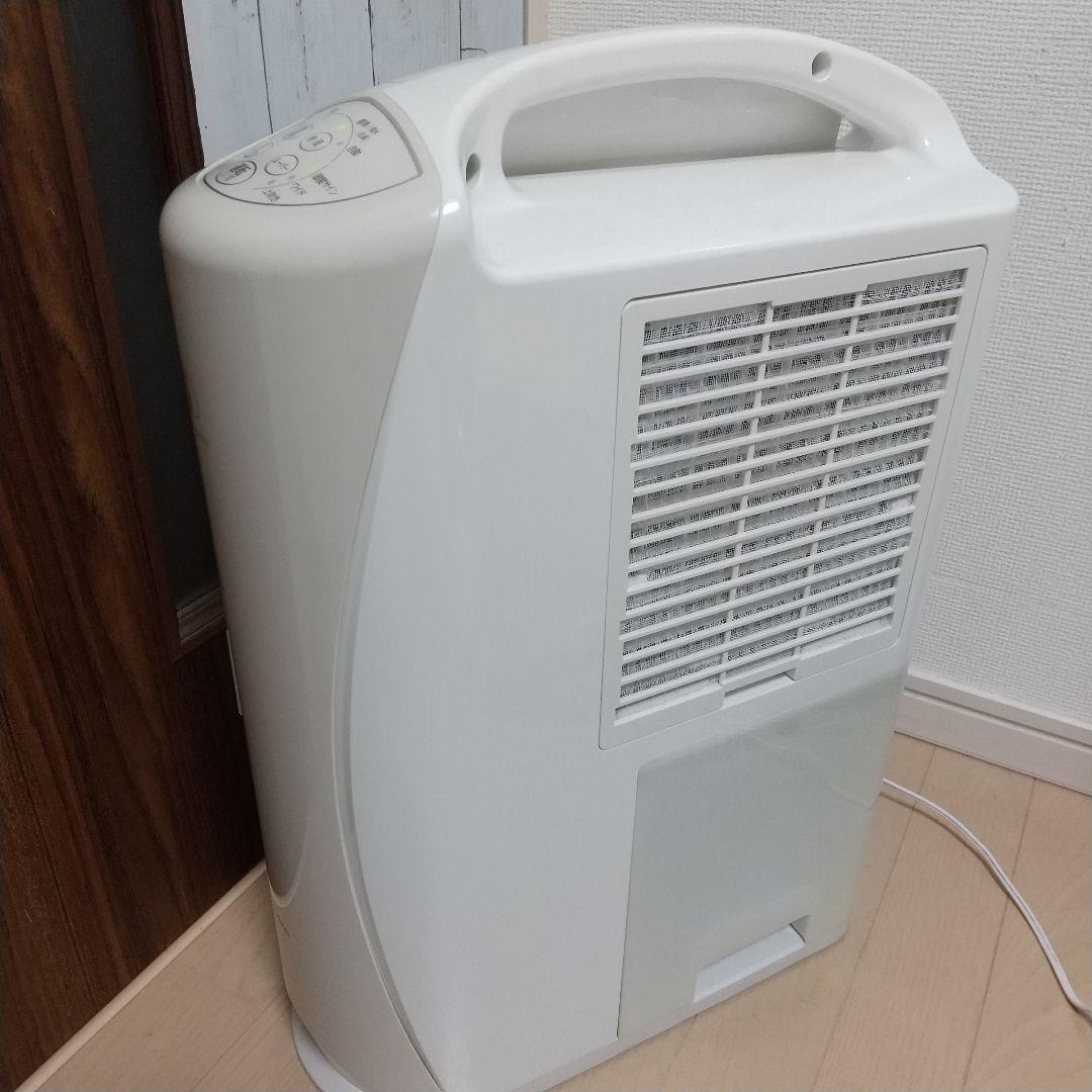 これからの時期に大活躍➰コンプレッサー式コロナ衣類乾燥除湿機