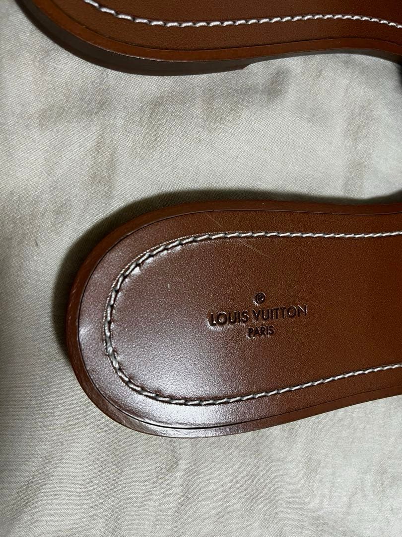 【美品】Louis Vuitton ネイビー ファー サンダル ルイヴィトン